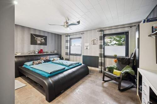 Schlafzimmer im EG - 