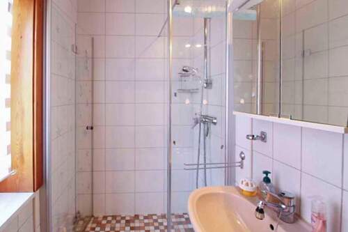 Badezimmer 1 Haupthaus - 