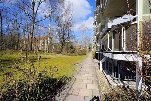 Haus hinten (2).jpg - 4 Zimmer Etagenwohnung zum Kaufen in Potsdam