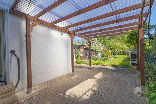 überdachte Terrasse - 