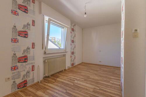 Kinderzimmer im OG - 