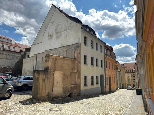 Seitenansicht - 9 Zimmer Mehrfamilienhaus, Wohnhaus zum Kaufen in Bautzen