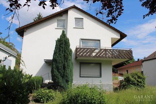 Frontansicht des Hauses - 1 Zimmer Mehrfamilienhaus, Wohnhaus in Heilbronn