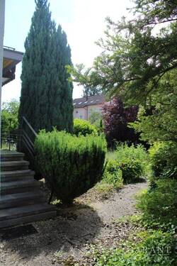 Garten Teilansicht - Mehrfamilienhaus, Wohnhaus mit 253,00 m² in Heilbronn zum Kaufen