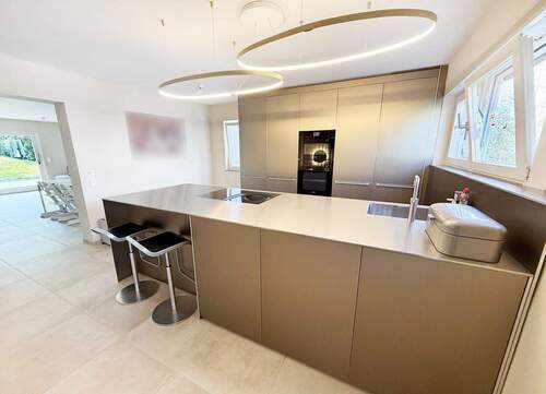 Küche - Doppelhaushälfte mit 215,00 m&sup2; in Stuttgart zum Kaufen