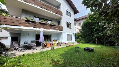 Gartenanteil mit Terrasse - 