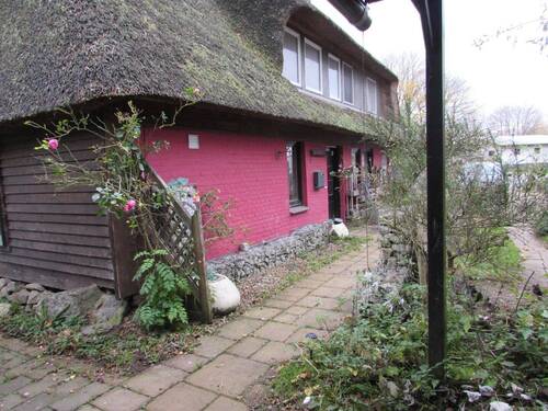 Eingang - 4 Zimmer Doppelhaushälfte in Bredenbek