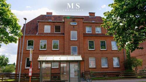 Objektansicht - ++ Mehrfamilienhaus mit 6 Wohneinheiten auf großem Grundstück zu verkaufen ++