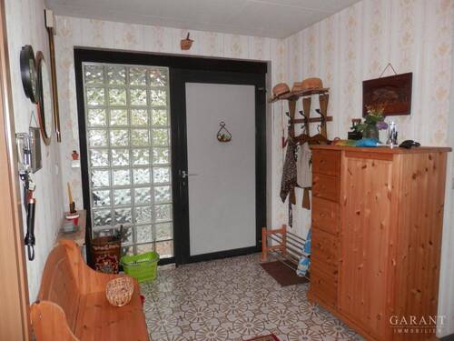Flur - Einfamilienhaus mit 107,00 m² in Braunsbach zum Kaufen