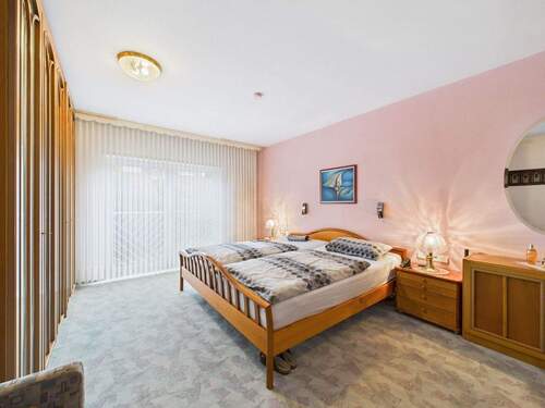 Schlafzimmer 2 EG - 