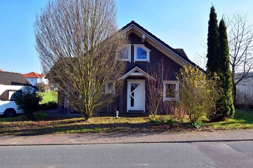 DSC_0052.JPG - Wunderschönes Holzhaus sucht neue Hausbesitzer