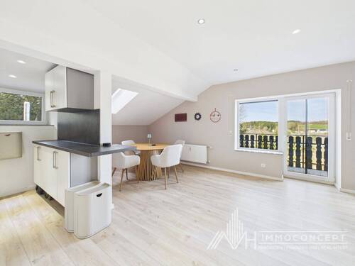 DG_Küche_Essbereich_Balkon - 