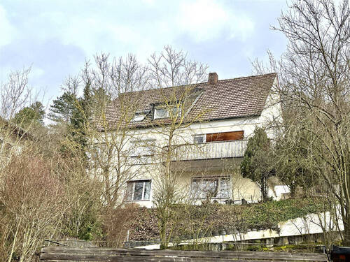 Bild1 - Sehr großzügiges Wohnhaus in ruhiger Lage mit viel Aussicht