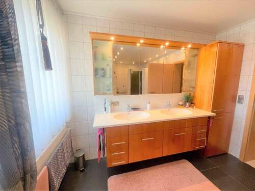 Badezimmer im DG - 