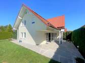 Gartenseite - Einfamilienhaus mit 155,00 m² in Westhausen zum Kaufen