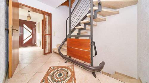 EG_Eingangsbereich - Doppelhaushälfte mit 172,60 m² in Steinheim an der Murr zum Kaufen