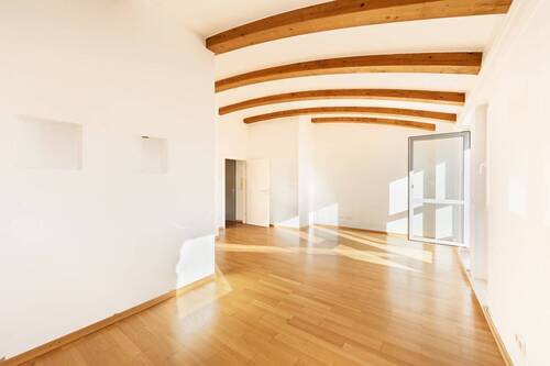 Wohn/ - Essbereich - 2 Zimmer Etagenwohnung zum Kaufen in München