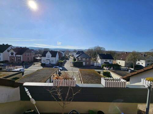 Blick vom Balkon - Etagenwohnung mit 59,00 m&sup2; in Bielefeld zum Kaufen