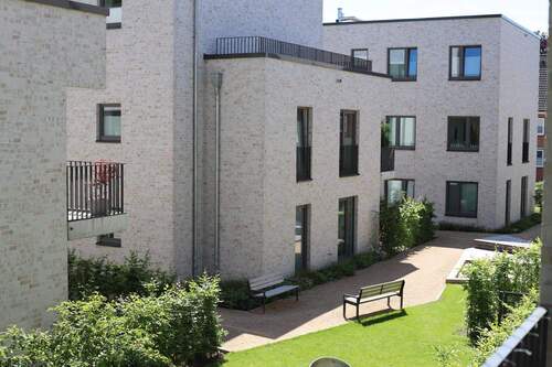 der Weg zu Ihrem neuen Heim in Marienthal - 3 Zimmer Etagenwohnung zum Kaufen in Hamburg