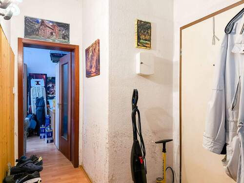 Flur EG - Mehrfamilienhaus, Wohnhaus zum Kaufen in Gehrden