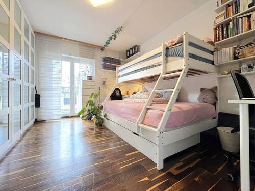 Bild 2 - 2 Zimmer Etagenwohnung zum Kaufen in Köln