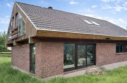 Ansicht1.jpg - Großzügiges Familienhaus mit viel Potenzial für Handwerker und Sanierer
