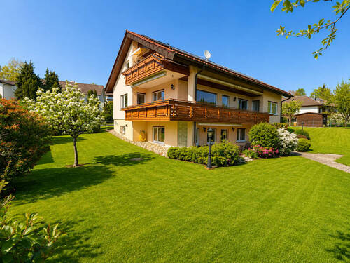 Garten - Einfamilienhaus im Landhausstil mit viel Platz und sonnigem Grundstück