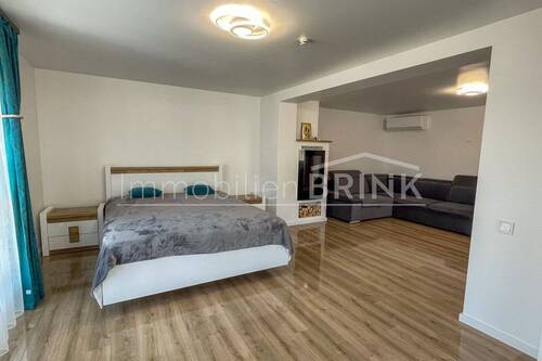 SZ von Fenster aus.jpg - 