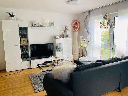 Wohnzimmer - Etagenwohnung mit 78,90 m² in Deggendorf zur Miete