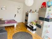 Schlafzimmer 1 - 