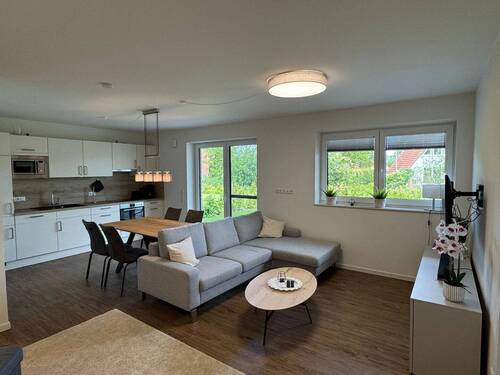 Wohnbereich - Exklusive möblierte Ferienwohnung mit Sauna direkt an der Nordsee