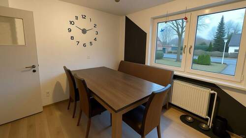 grok_image_x92s5cj.jpg - 