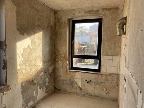 Küche EG (hier war Wasserschaden) - 