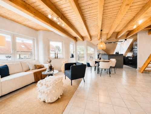 Wohn-Essbereich - 2 Zimmer Etagenwohnung zum Kaufen in Hildrizhausen