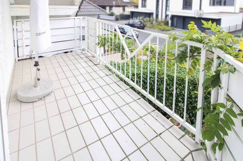 Balkon_ - 5 Zimmer Doppelhaushälfte in Rödermark