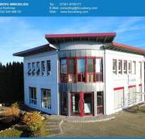 IDEAL FÜR UNTERNEHMER UND INVESTOREN – GROßZÜGIGES GEWERBEOBJEKT MIT 664,88 M² NUTZFLÄCHE IN WALLHAUSEN