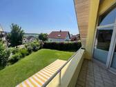 OG: Balkonblick in den Garten - 