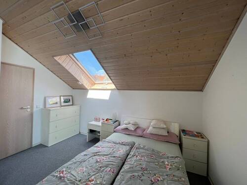OG: Kinderzimmer 1 - 