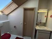 OG: Badezimmer 2 - 