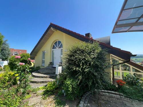 Außenansicht - 4 Zimmer Einfamilienhaus in Uhingen