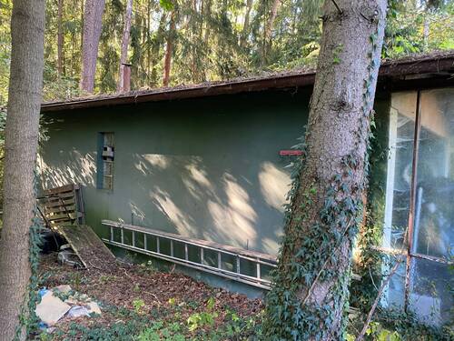 Holzhütte Seitenansicht.JPG - Doppelhaushälfte mit 132,00 m² in Schwabach zum Kaufen