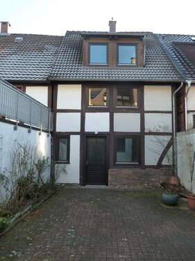 Rückansicht - 4 Zimmer Einfamilienhaus zum Kaufen in Bodenwerder