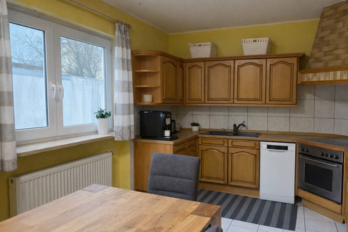 38e7edd7-9e48-4bec-8575-664e16c37ba1.png - 8 Zimmer Mehrfamilienhaus, Wohnhaus in Feucht