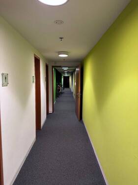 Flur - Büro zur Miete in Berlin