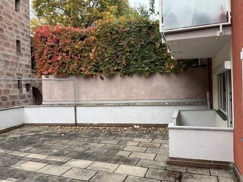 Terrasse - 4 Zimmer Etagenwohnung in Nürnberg