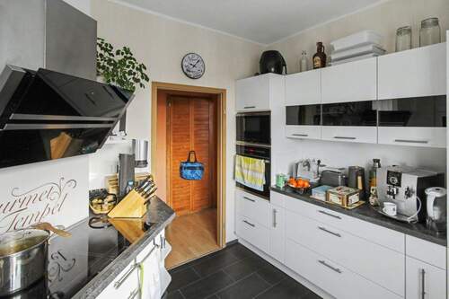 Küche - 3 Zimmer Etagenwohnung zum Kaufen in Oranienburg