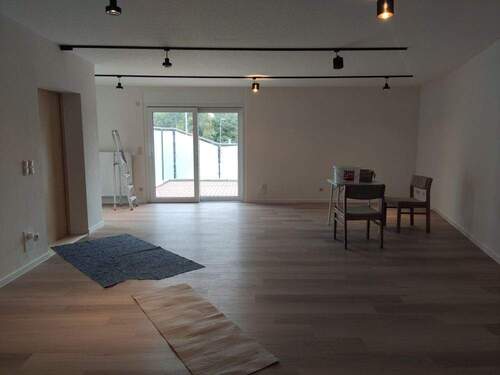 Wohnzimmer - Etagenwohnung mit 98,10 m² in Lommatzsch zur Miete