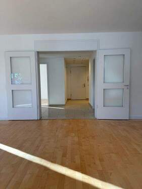 IMG_4723.jpg - Großzügige Wohnung mit großem Südwest-Balkon und Gemeinschaftsgarten