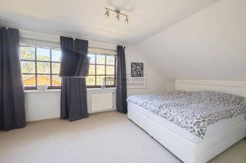 Schlafzimmer OG - 