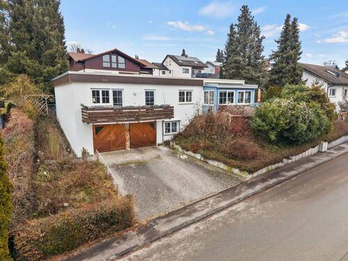 Westansicht - 6 Zimmer Einfamilienhaus in Stockach